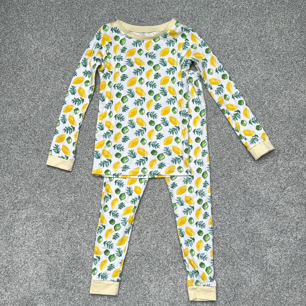 Burt’s Bees Pajamas - White, yellow, green w/lemons & limes - Size 5